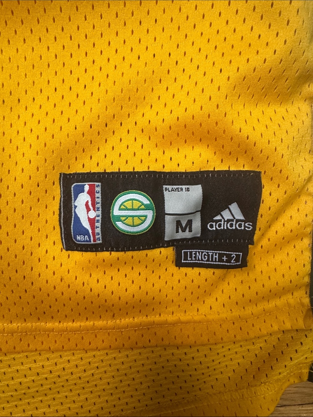 adidas Seattle SuperSonics Yellow & Green NBA Jersey - Picture 4 of 8